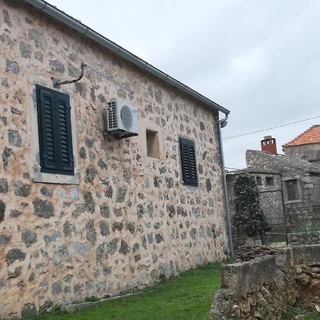 Apartman Bogdan Jelsa  Esterno foto